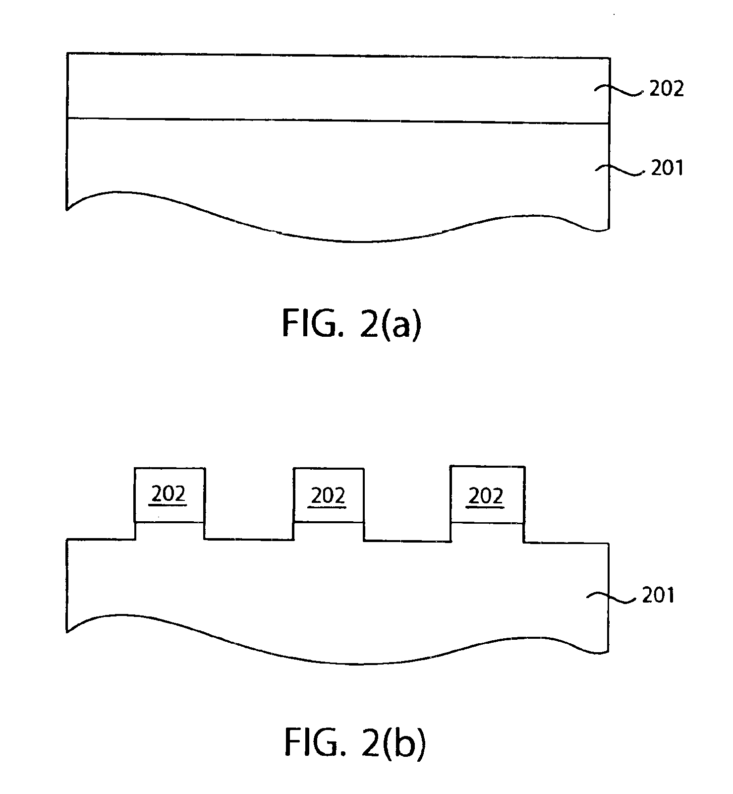 Low-k dielectric layer with air gaps