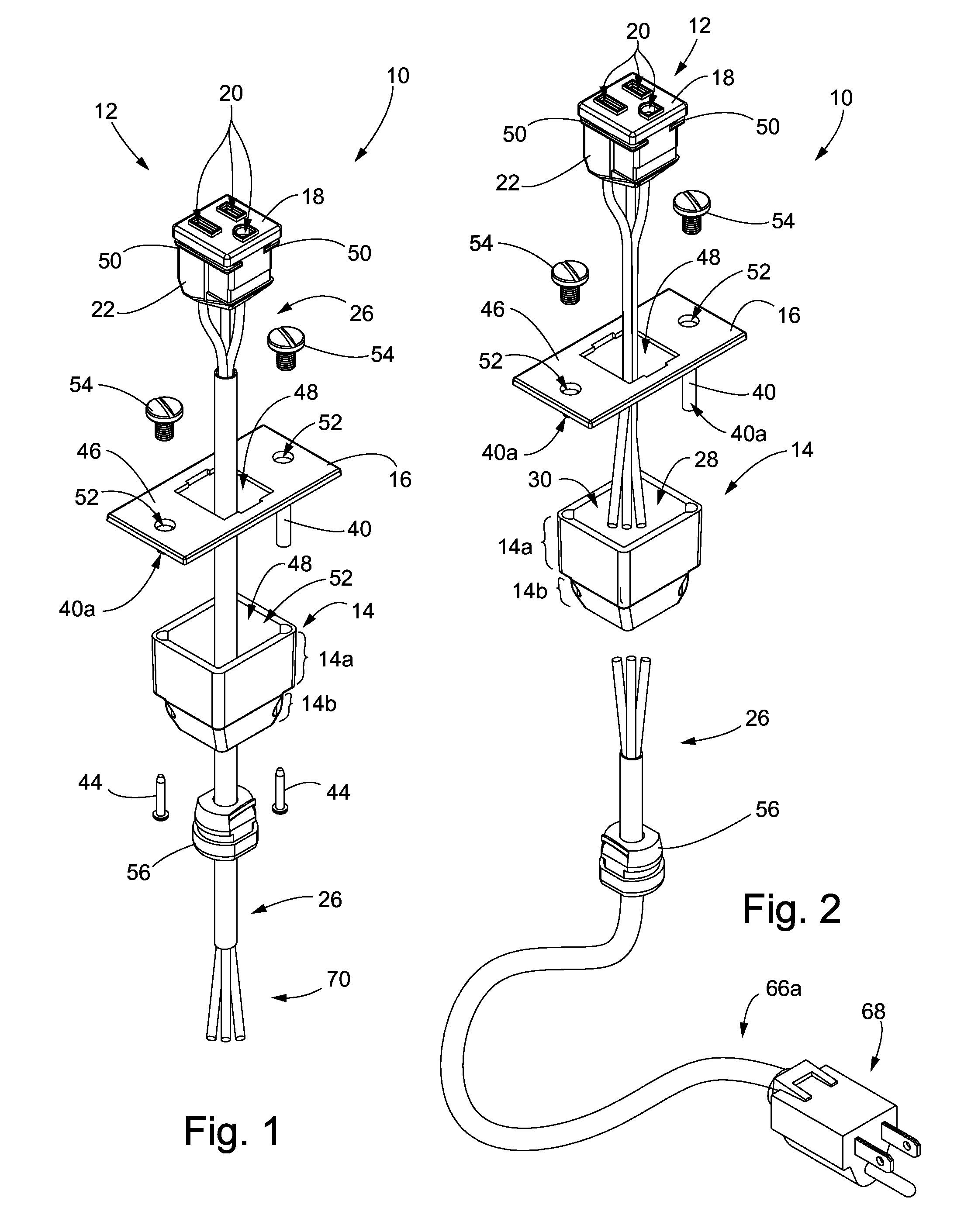 Electrical receptacle assembly with housing