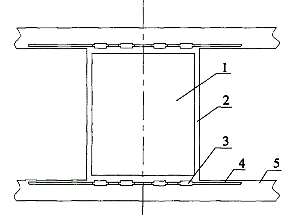 Special support tooling for installing translational hatch cover of bulk carrier and installation method thereof
