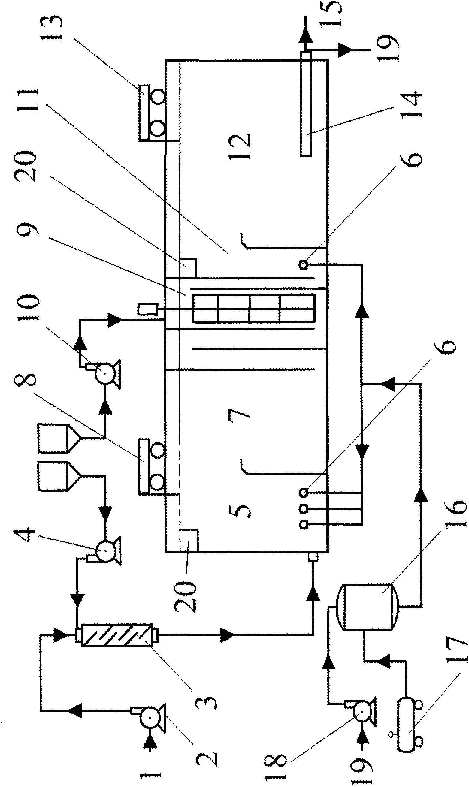 Technique and device for integrated two-stage strengthened air-flotation separation of dense algae slurry