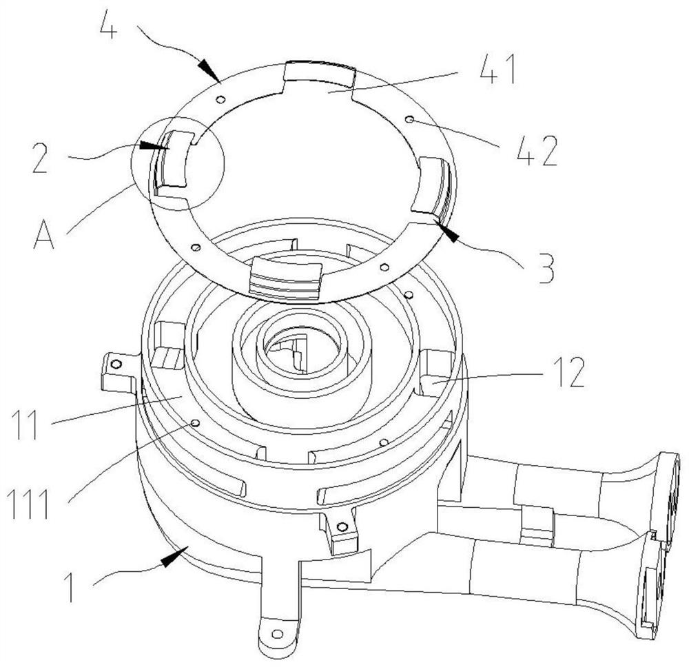 Burner with gas combing device