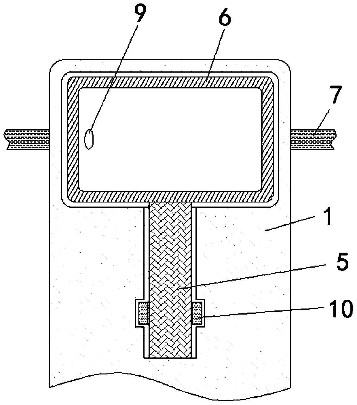 Waste refrigerant recycling and adjusting device based on weight change