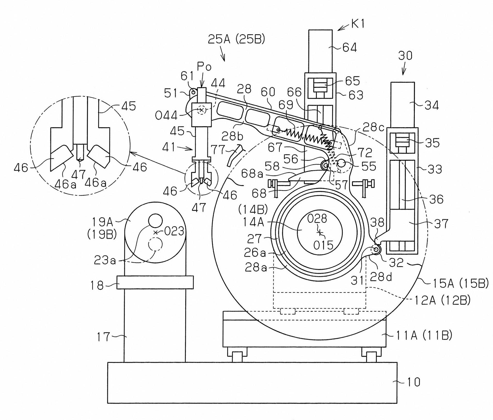 Grinding machine and measurement device