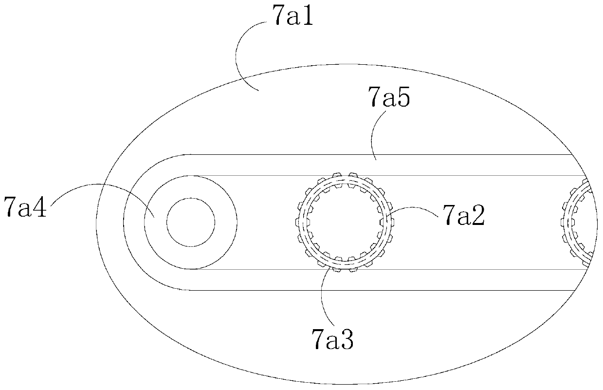 In-place turning throwing type aerobic solid fermentation tank capable of preventing impact and realizing uniform falling