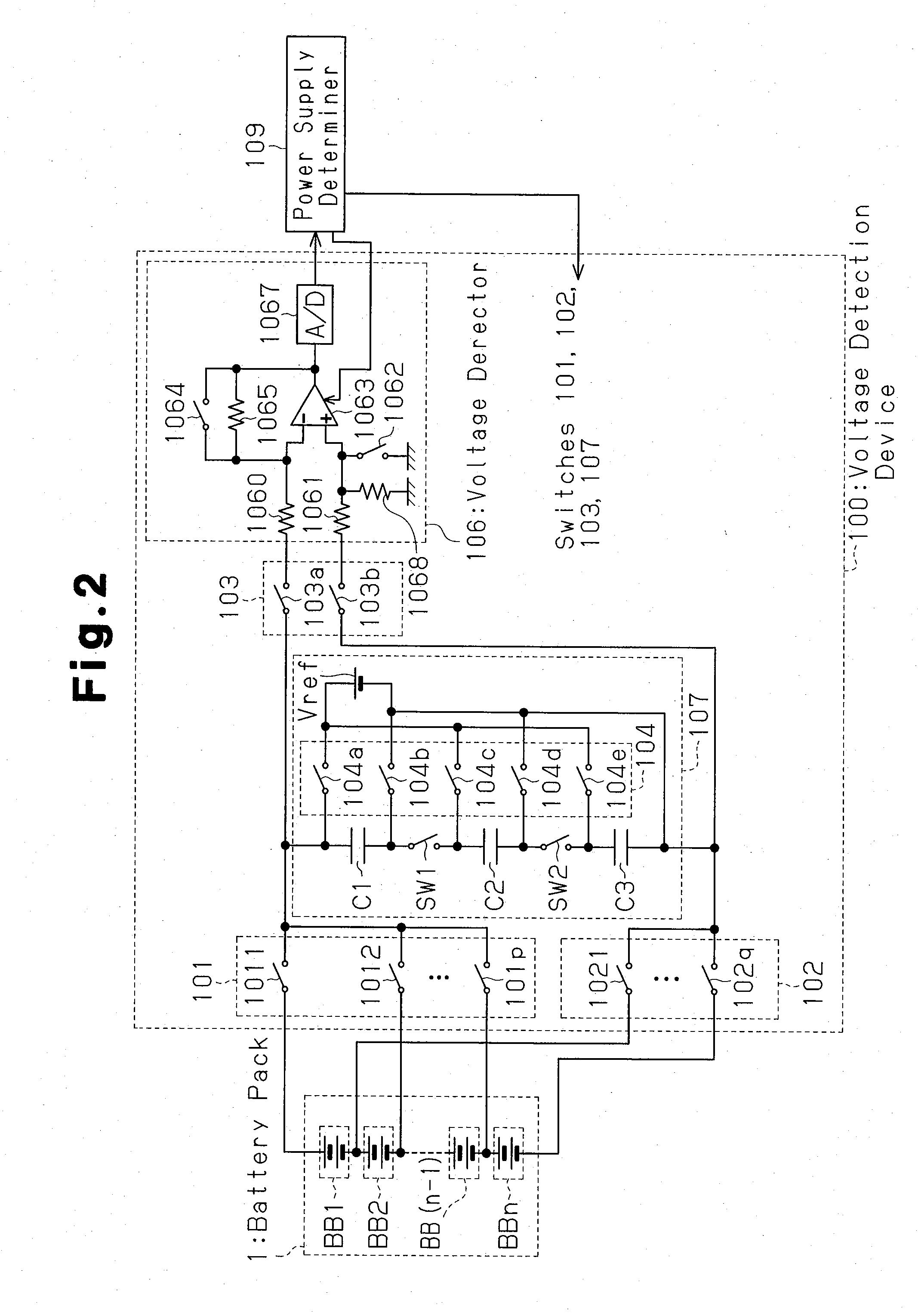 Voltage detection device and electric vehicle including voltage detection device