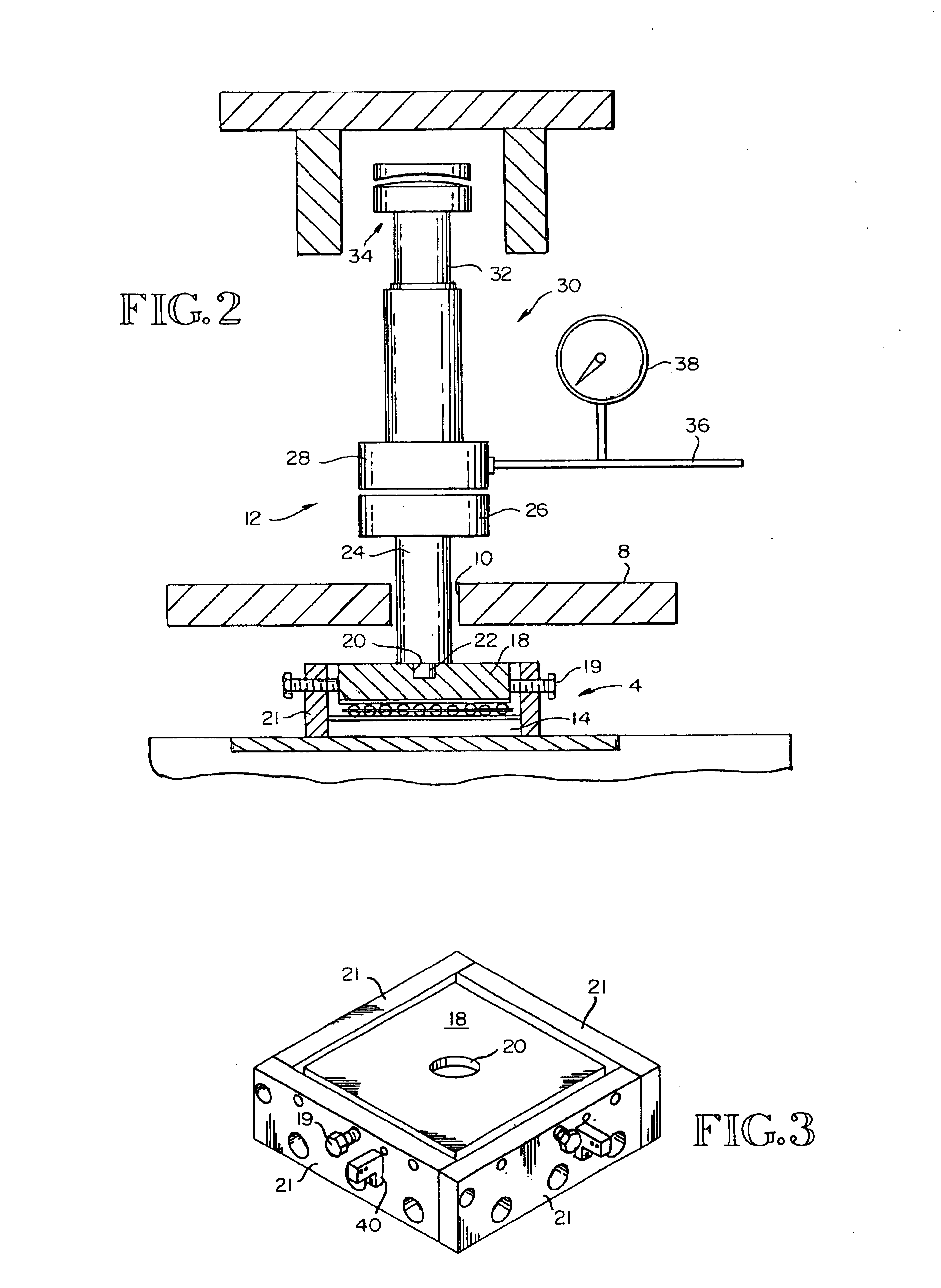 Alignment tool and method for aligning large machinery