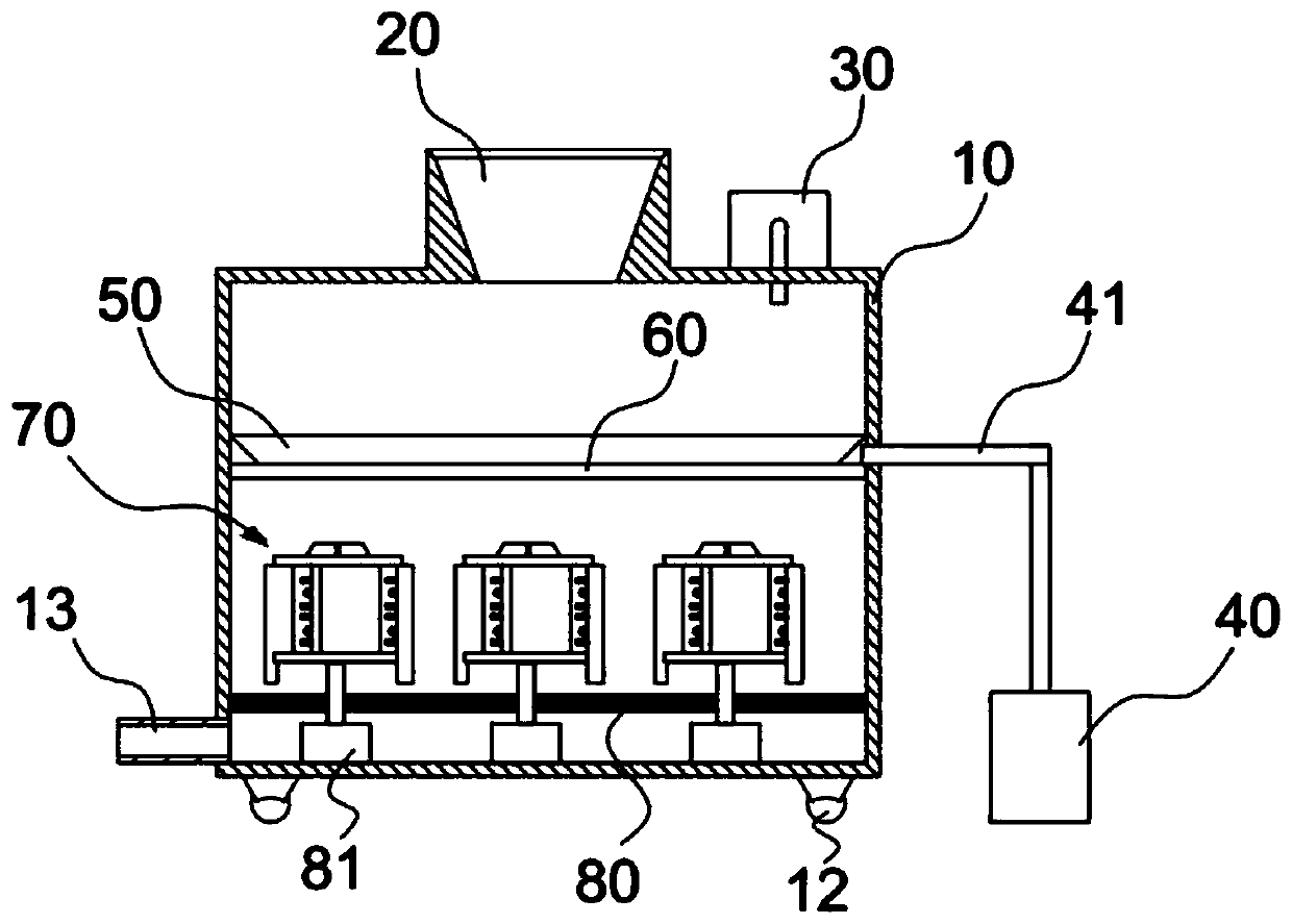 Soil crushing device with screening function