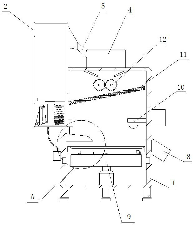 Rapid dewatering and crushing device for metal powder material production
