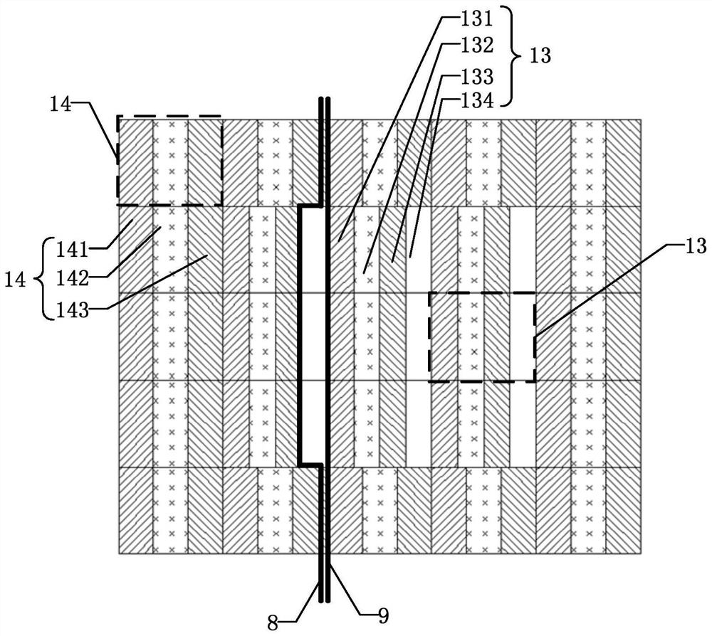 A display panel and its driving method