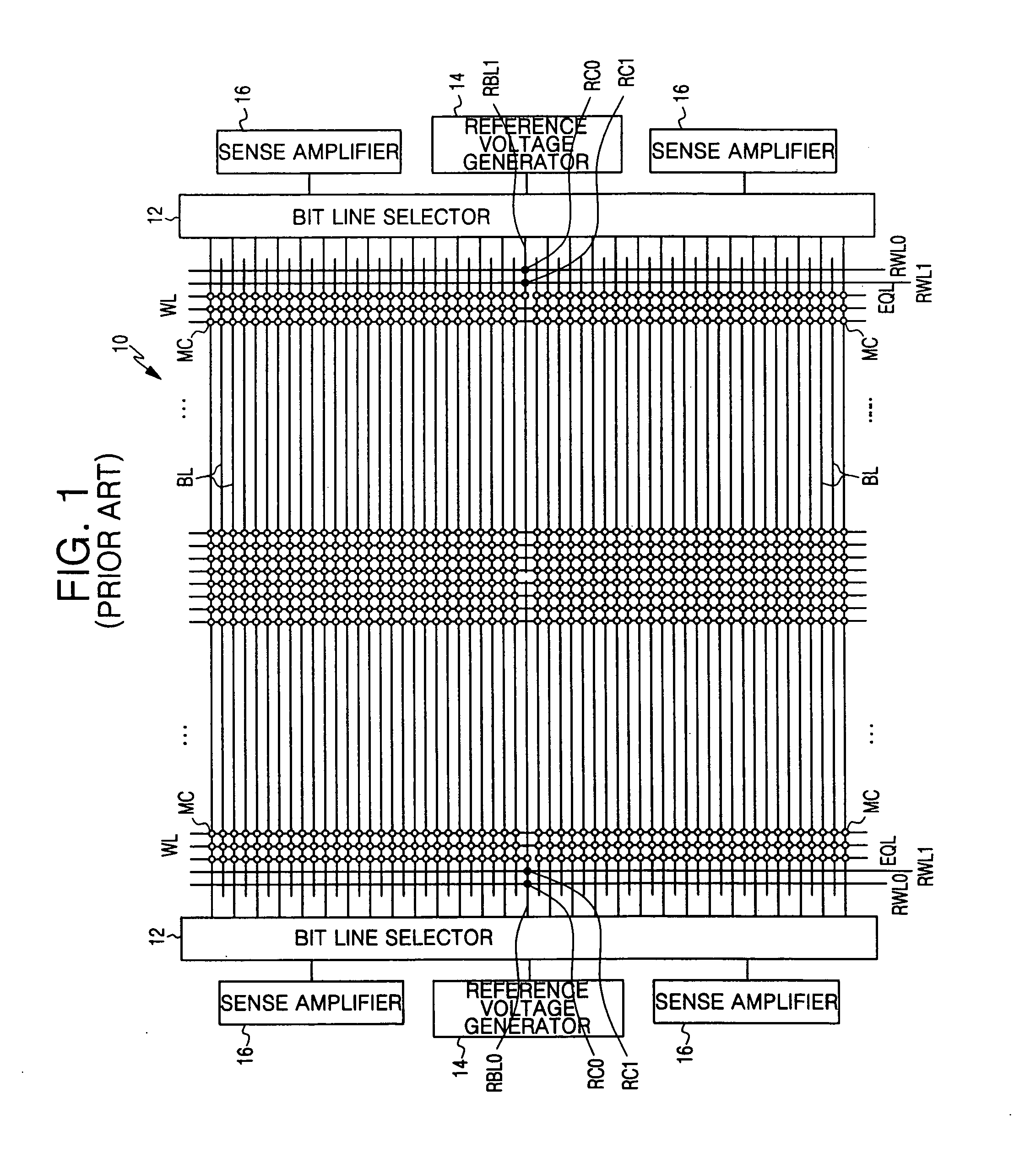 Semiconductor memory device including memory cell without capacitor