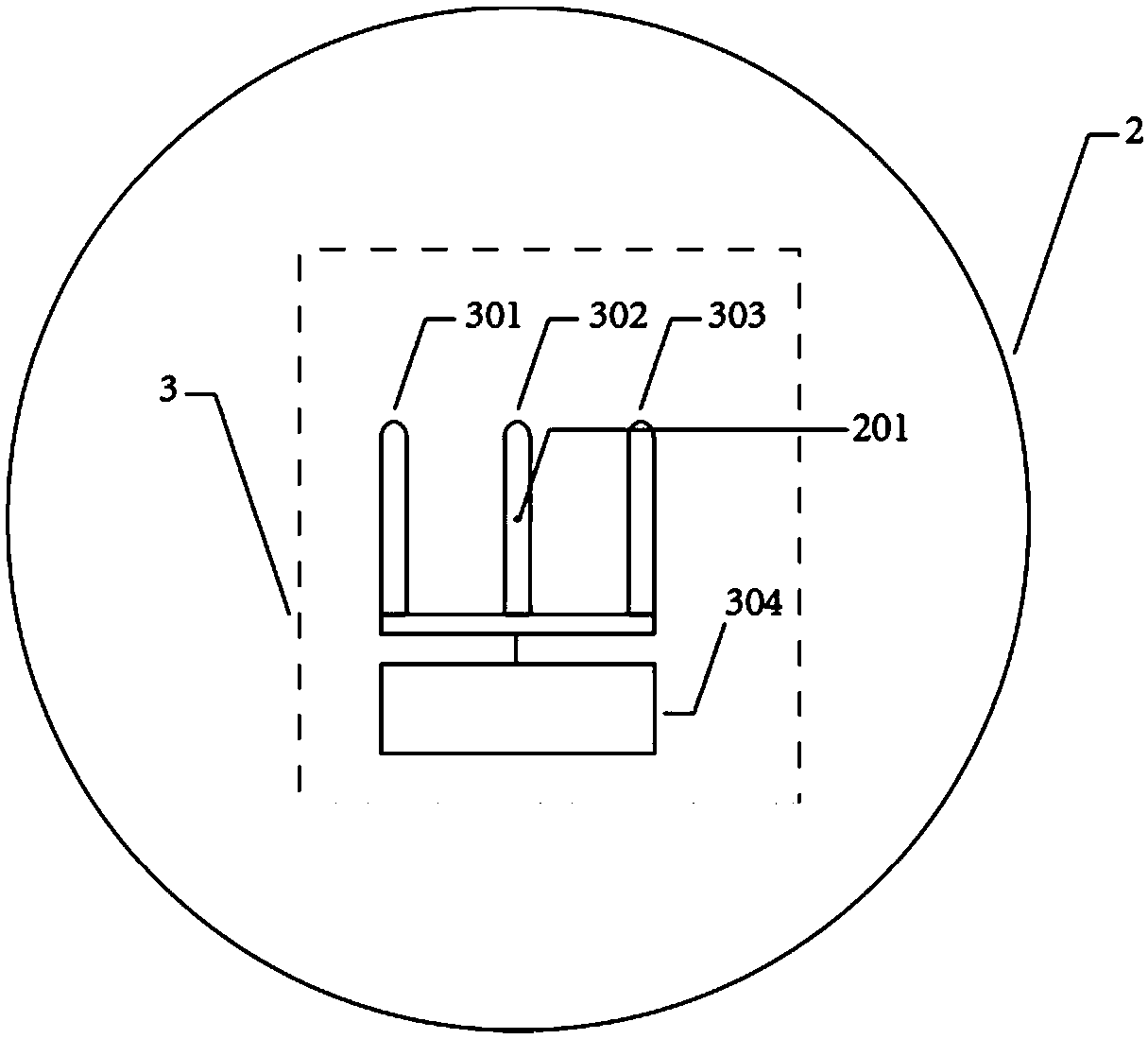 Long-distance small displacement detecting method based on microwave signals