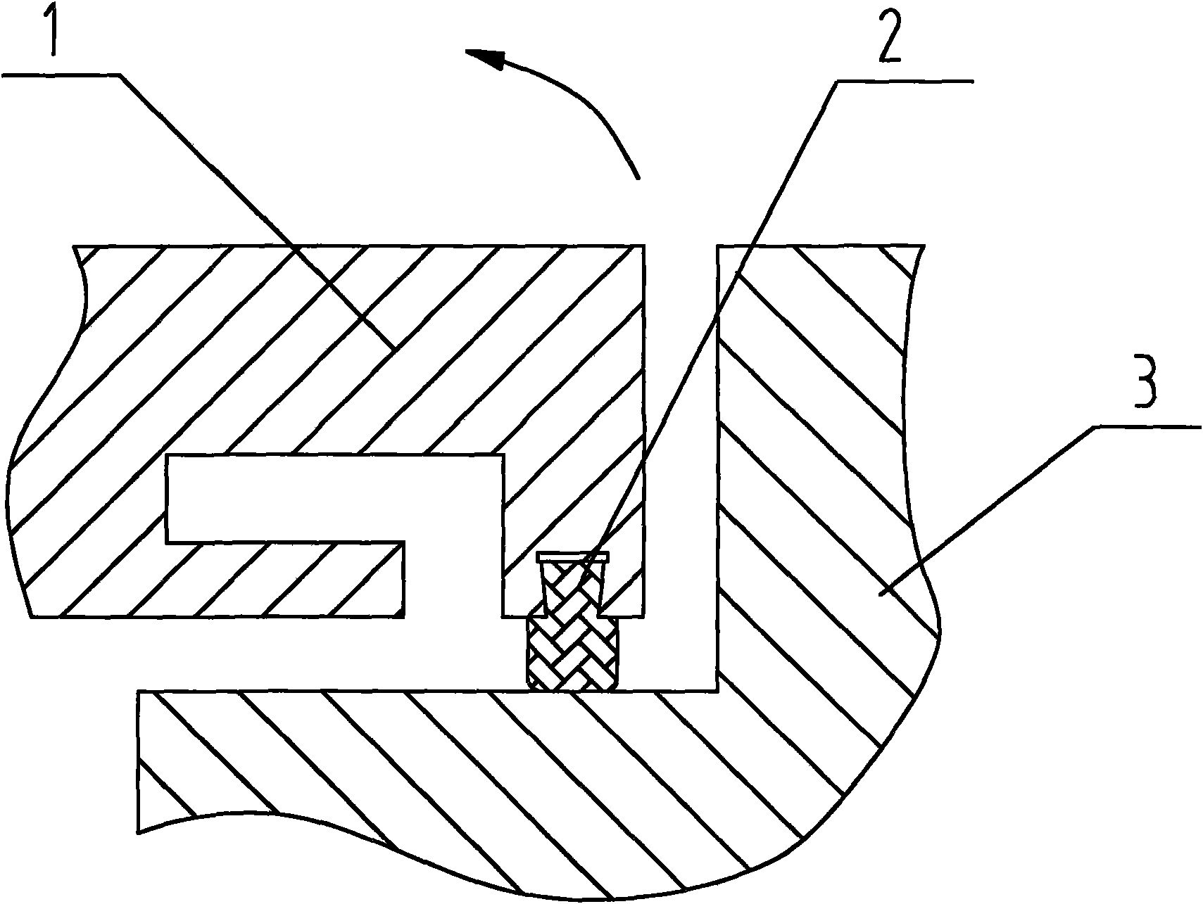 Microwave leakage preventing device