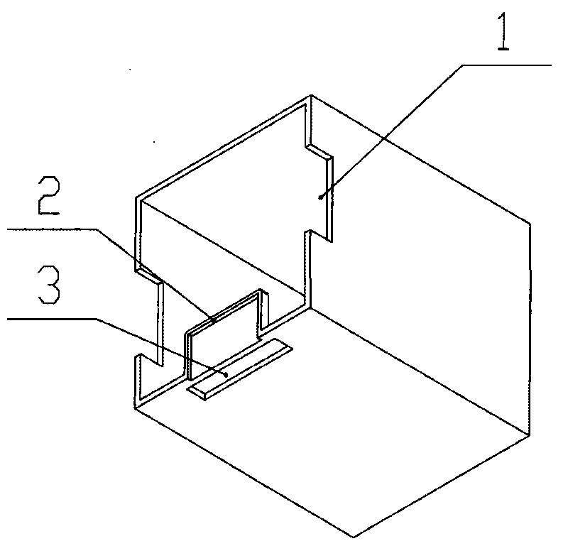 Sheet type spout for avoidance of grounding block element