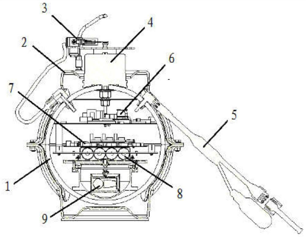 An atomic clock-based submerged seismograph and atomic clock taming method