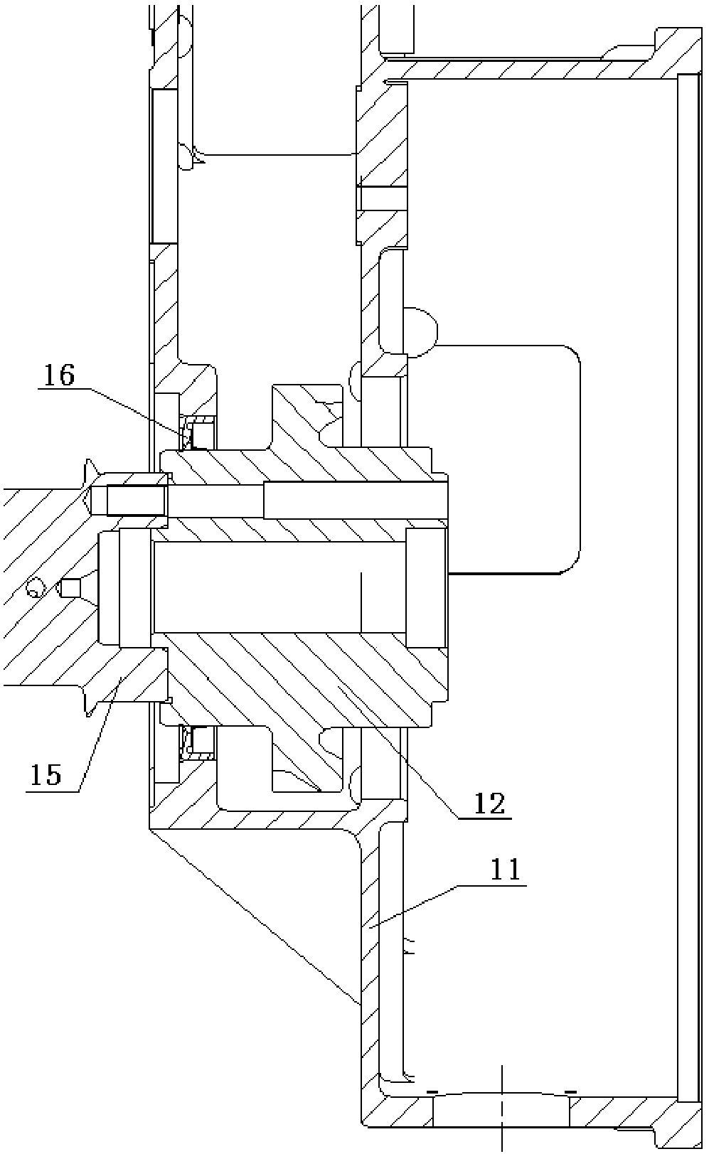 The transmission structure of the additional gear of split crankshaft