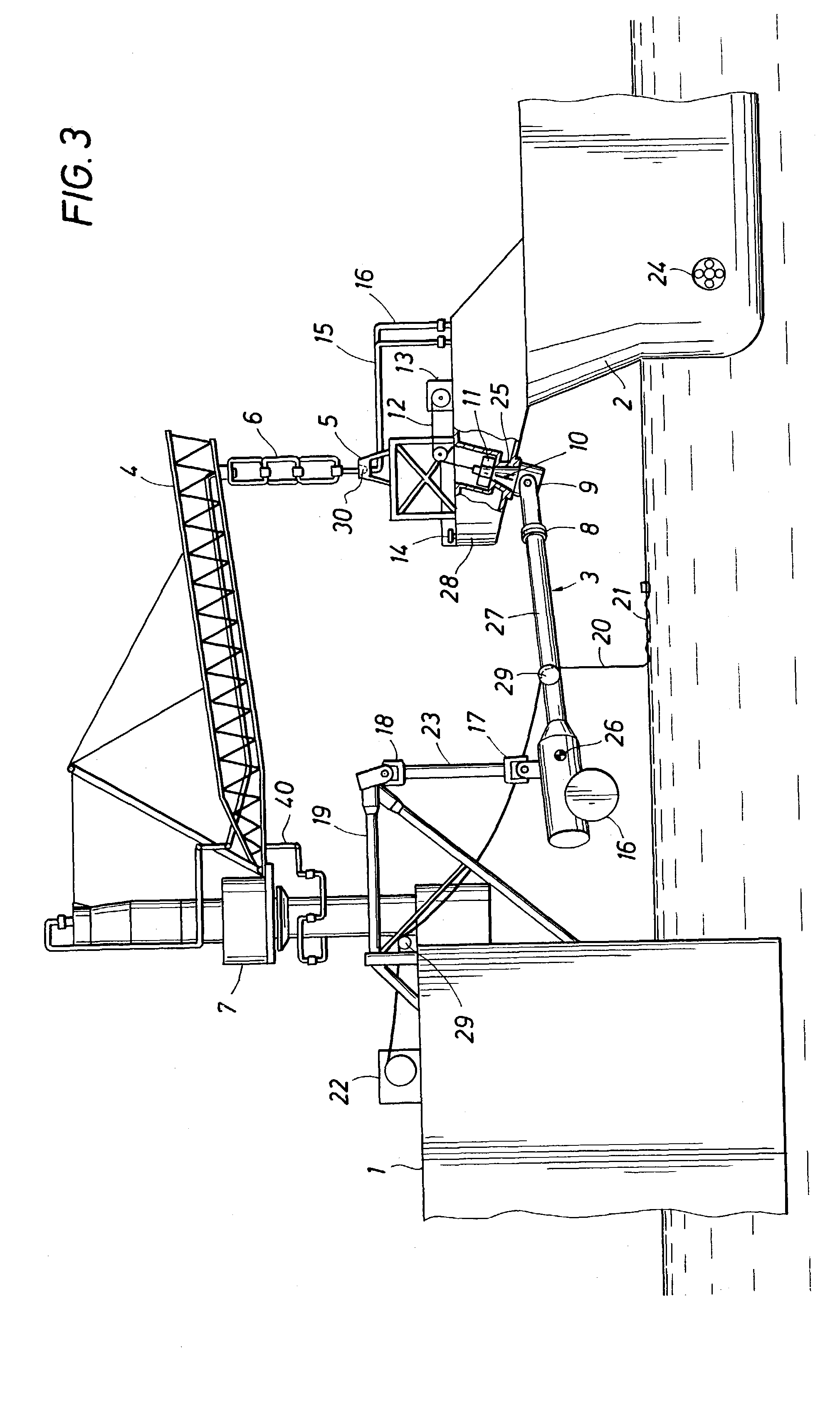 Disconnectable mooring system and LNG transfer system and method