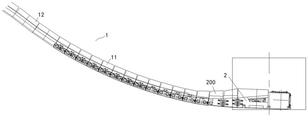 Scraper conveyor for cross side discharge arrangement of gently inclined coal seam