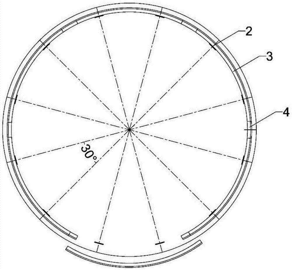 Installation device and method of U-shaped beam in shield type TBM