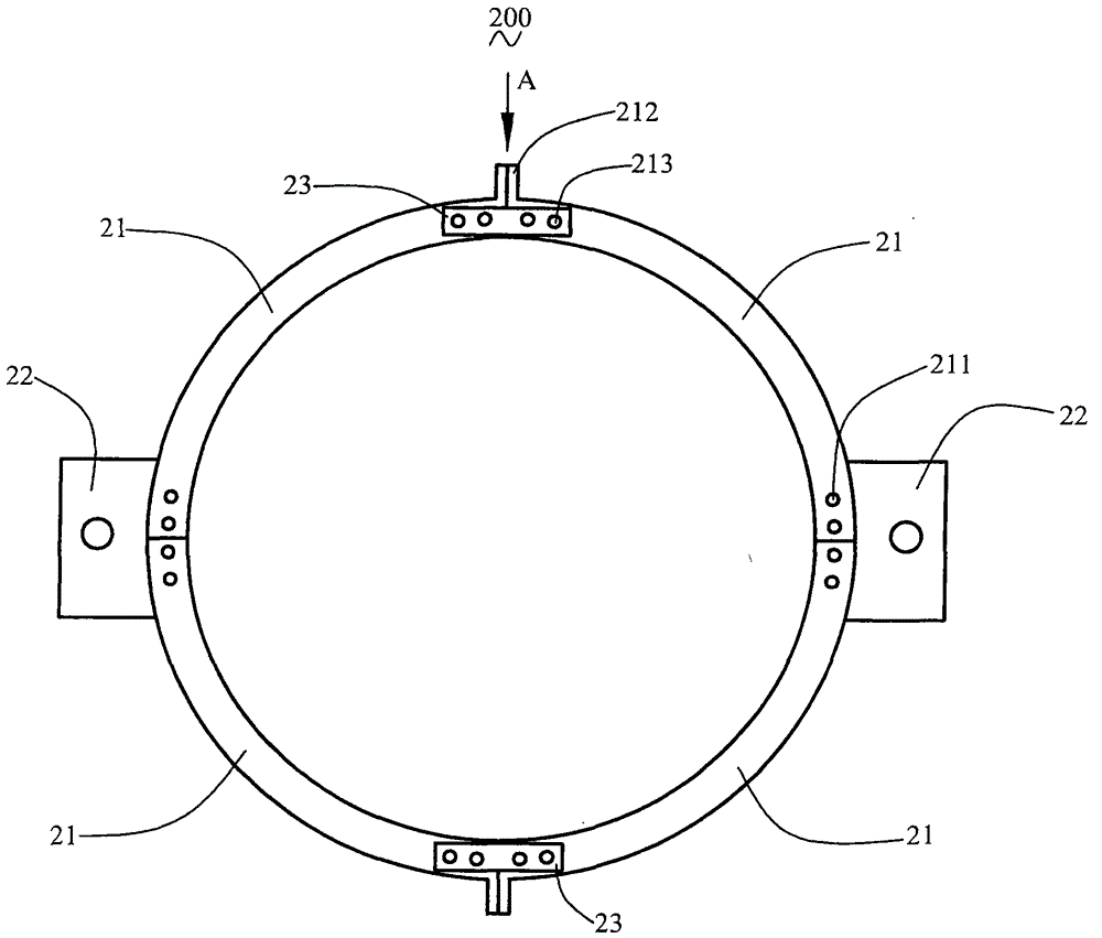 A large-diameter pipe assembly lifting tool