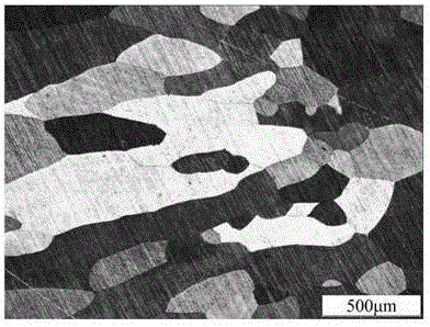 A high-strength friction-reducing and wear-resistant manganese-aluminum bronze alloy