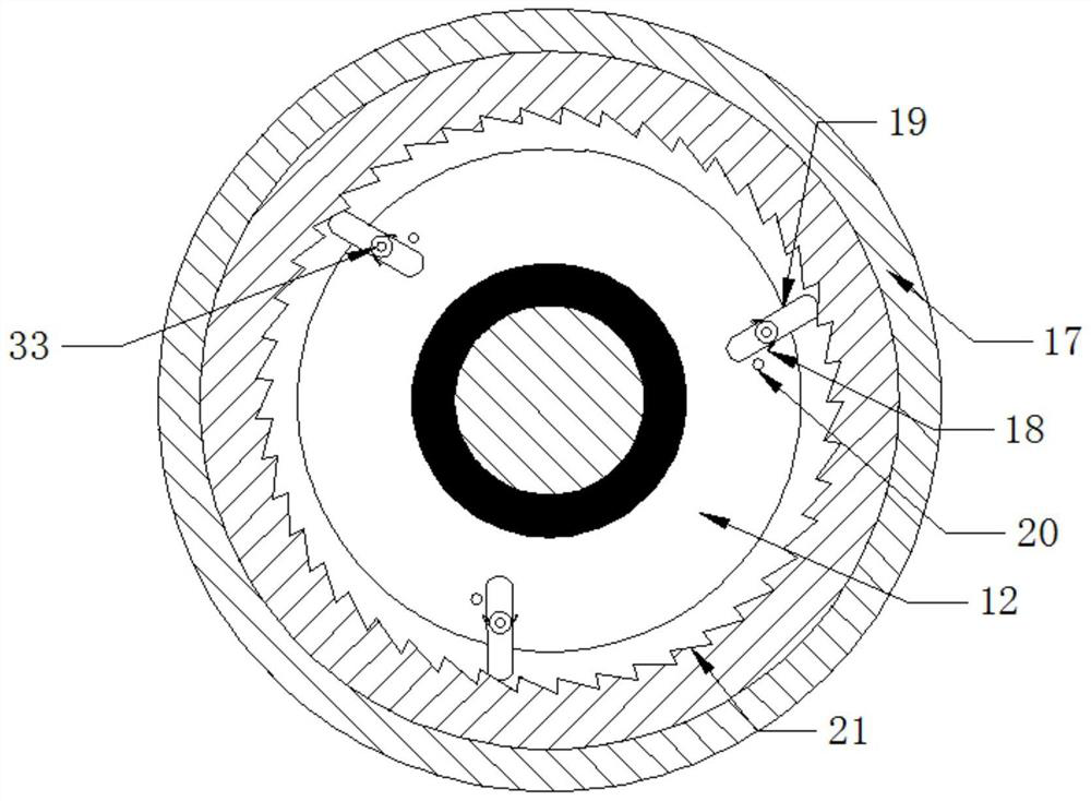 An energy storage structure and a gearbox equipped with the energy storage structure