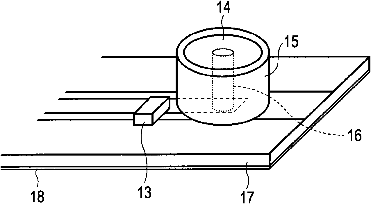 Communication device and high-frequency coupler