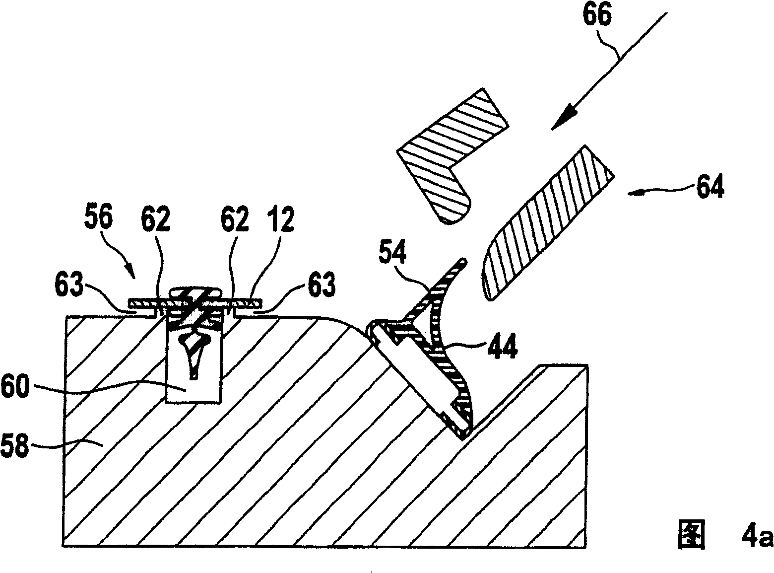 Method for producing a wiper blade, device for carrying out the method and wiper blade produced according to the method
