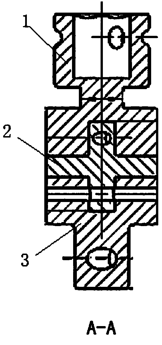 Insulating sleeve structure for new energy vehicle battery assembling
