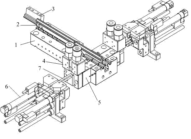 Automatic assembly mechanism for steel ball