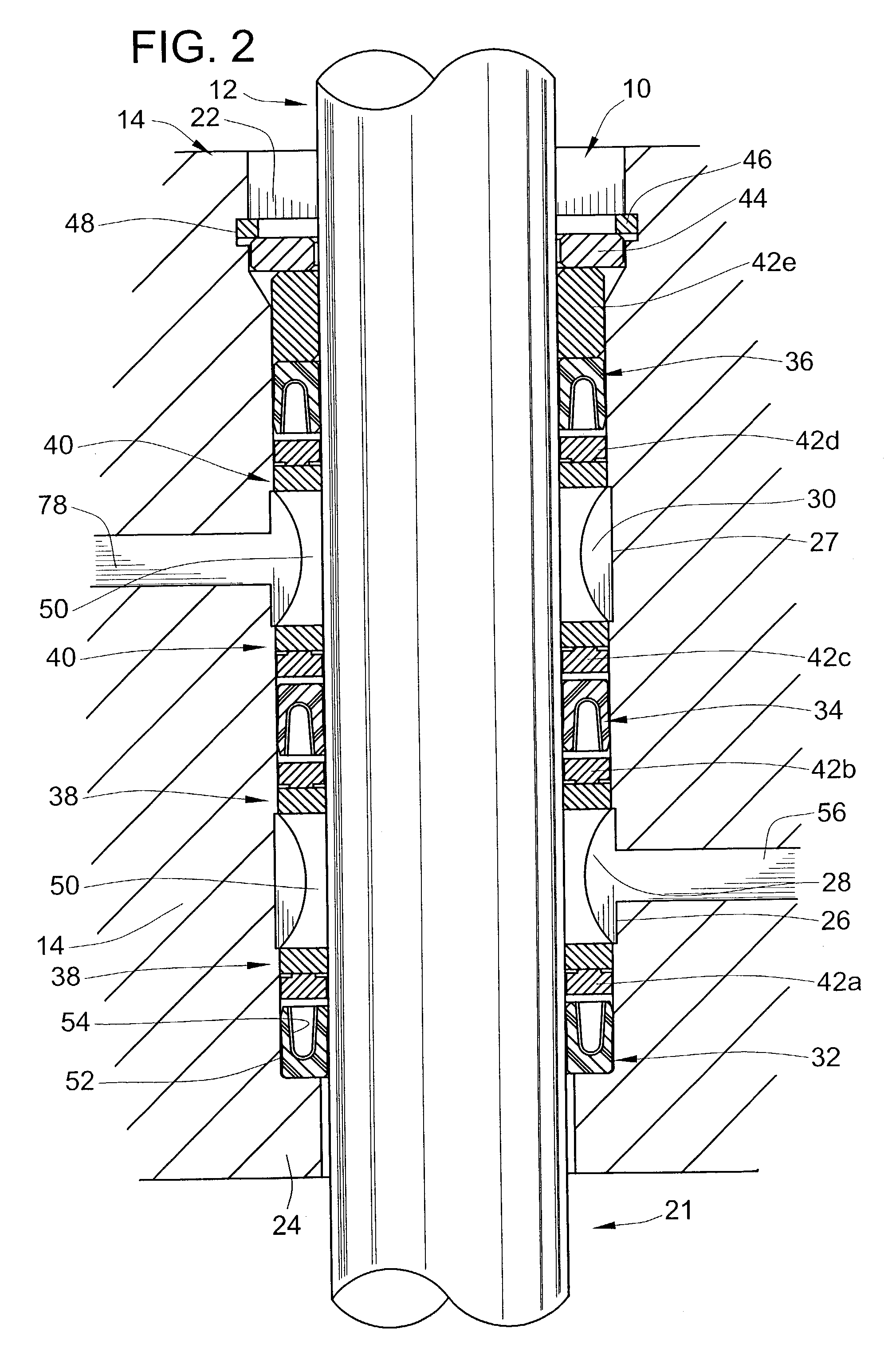 Dynamic sealing arrangement for movable shaft