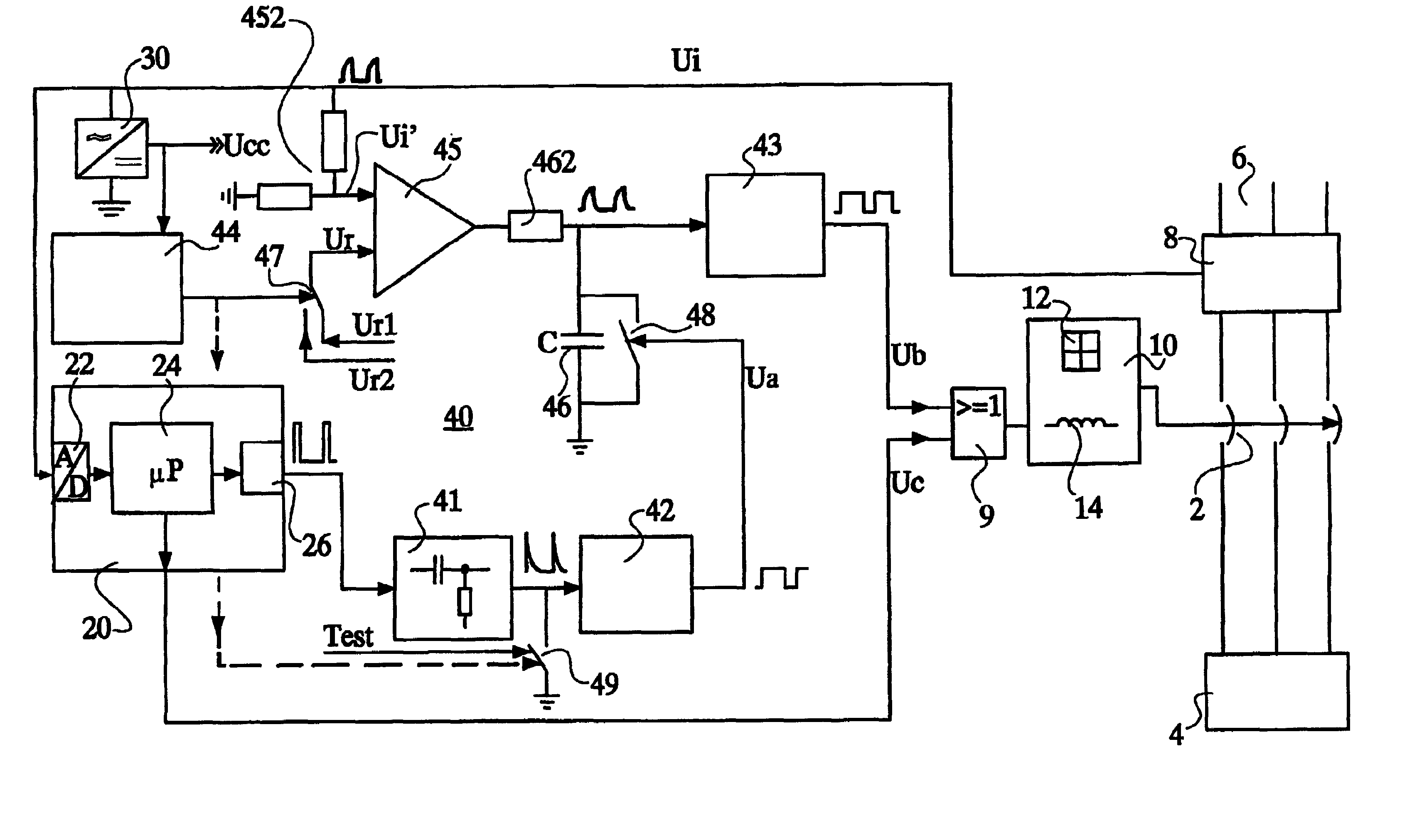 Circuit breaker having a microprocessor-controlled tripping device and a bypass circuit