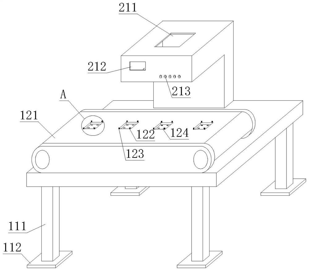 Quantitative conveying and packaging device for spicy fish products