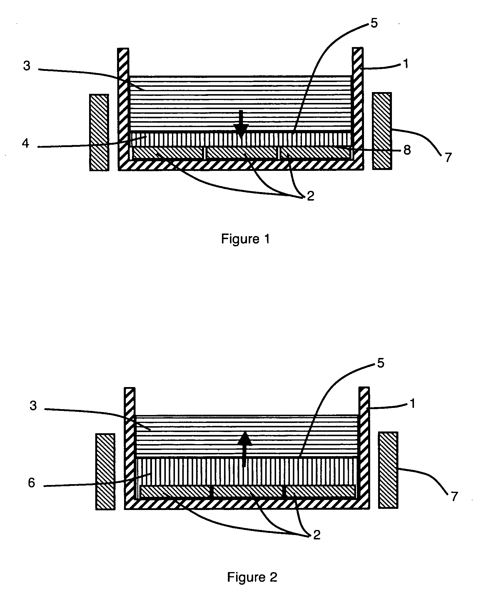Method of purifying metallurgical silicon by directional solidification