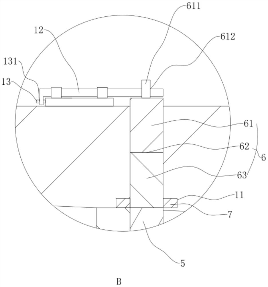 A solid co2 cleaning nozzle structure