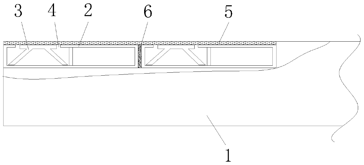 Composite reinforced winding pipe and preparation method thereof