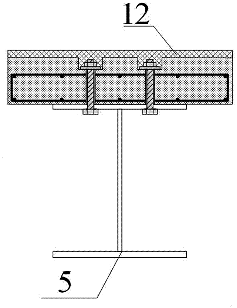 Anti-fatigue damage element-replaceable assembled composite beam and construction method