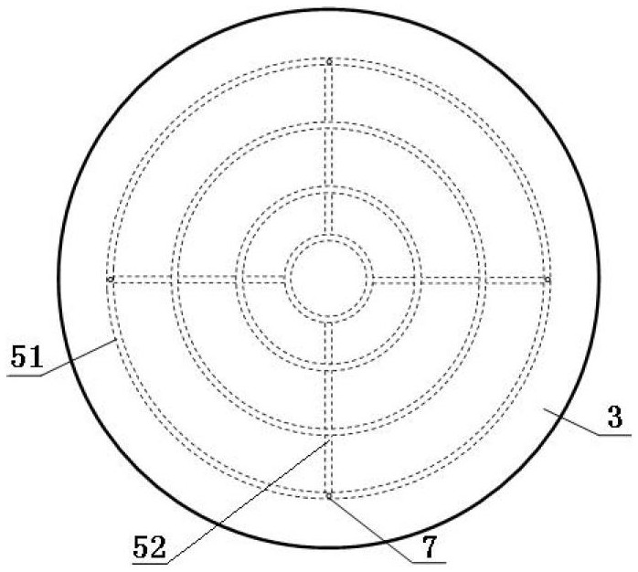 The method and structure of controlling the water pressure of the floor in the construction of the floor of the deep foundation pit