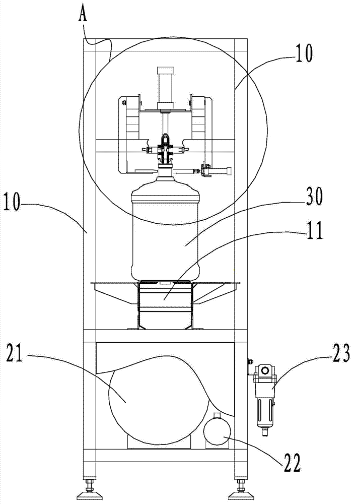 Screening and transporting device and screening and transporting method for containers