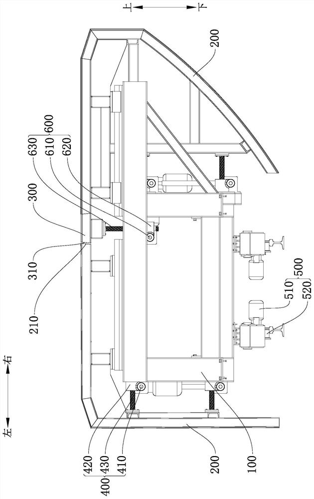 Trolley facilitating mold erecting and demolding and using method thereof