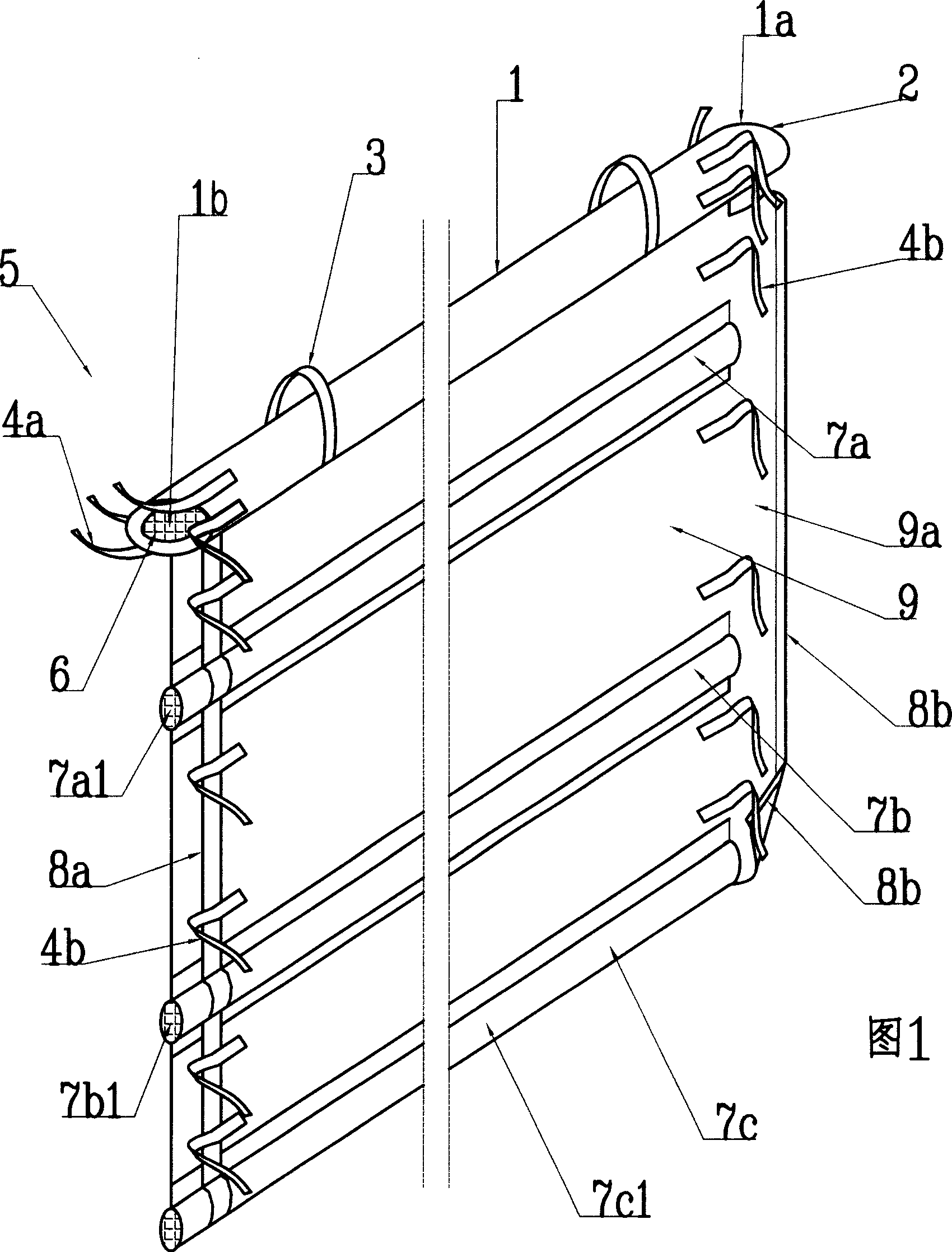Flexible curtain wall, and aero amphibious preparation, method for continuous laying it in unlimited water area