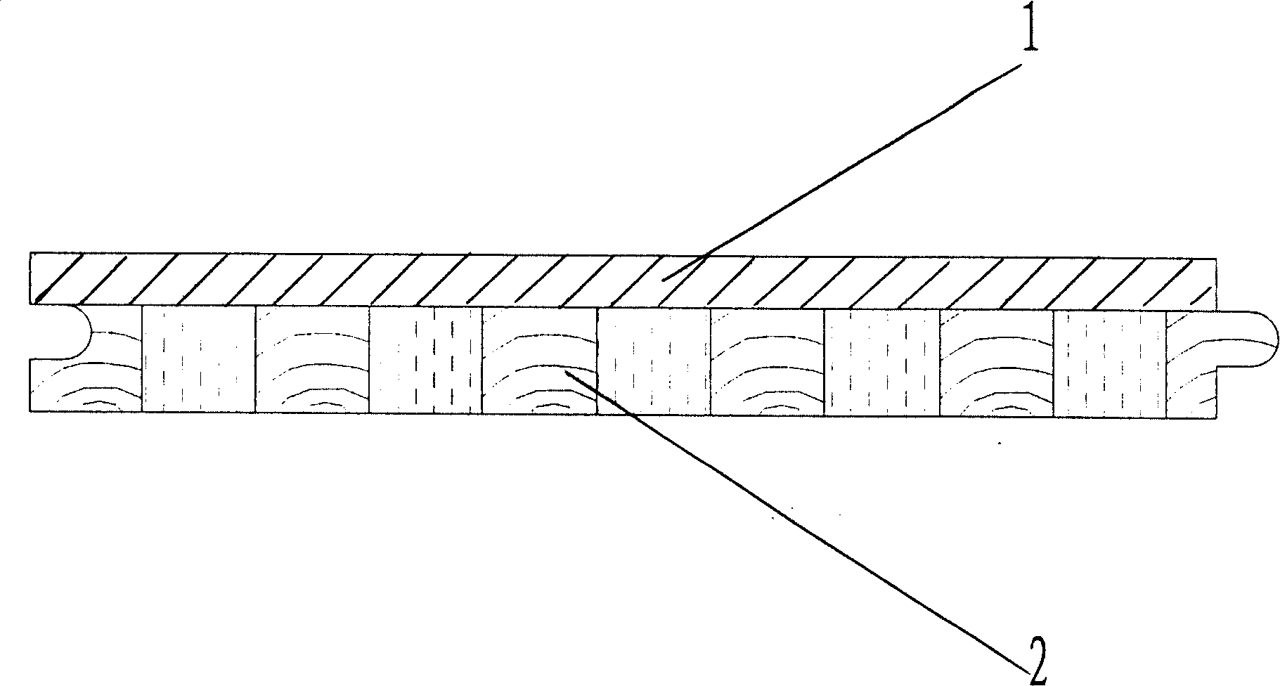 Solid wood composite floor fit for geothermal heat and manufacturing method thereof