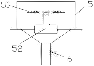 Cleaning device with high efficiency and low consumption for guiding rail