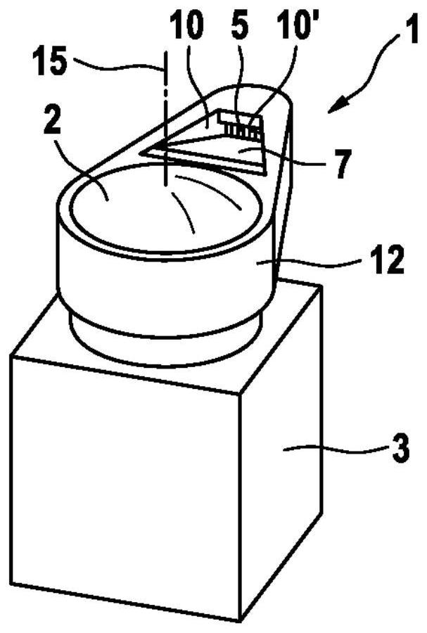 Cleaning apparatus for cleaning a surface of a sensor apparatus