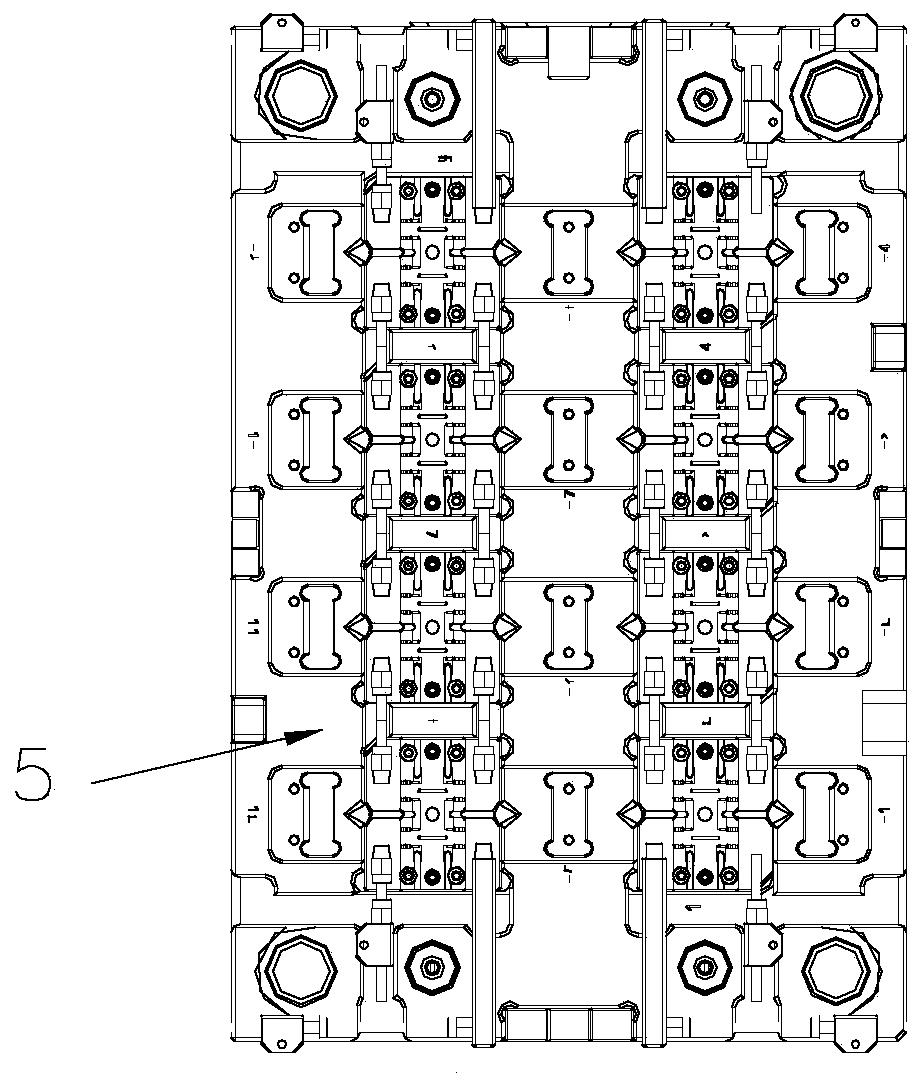 Injection mold for automated production of 64-hole rivet