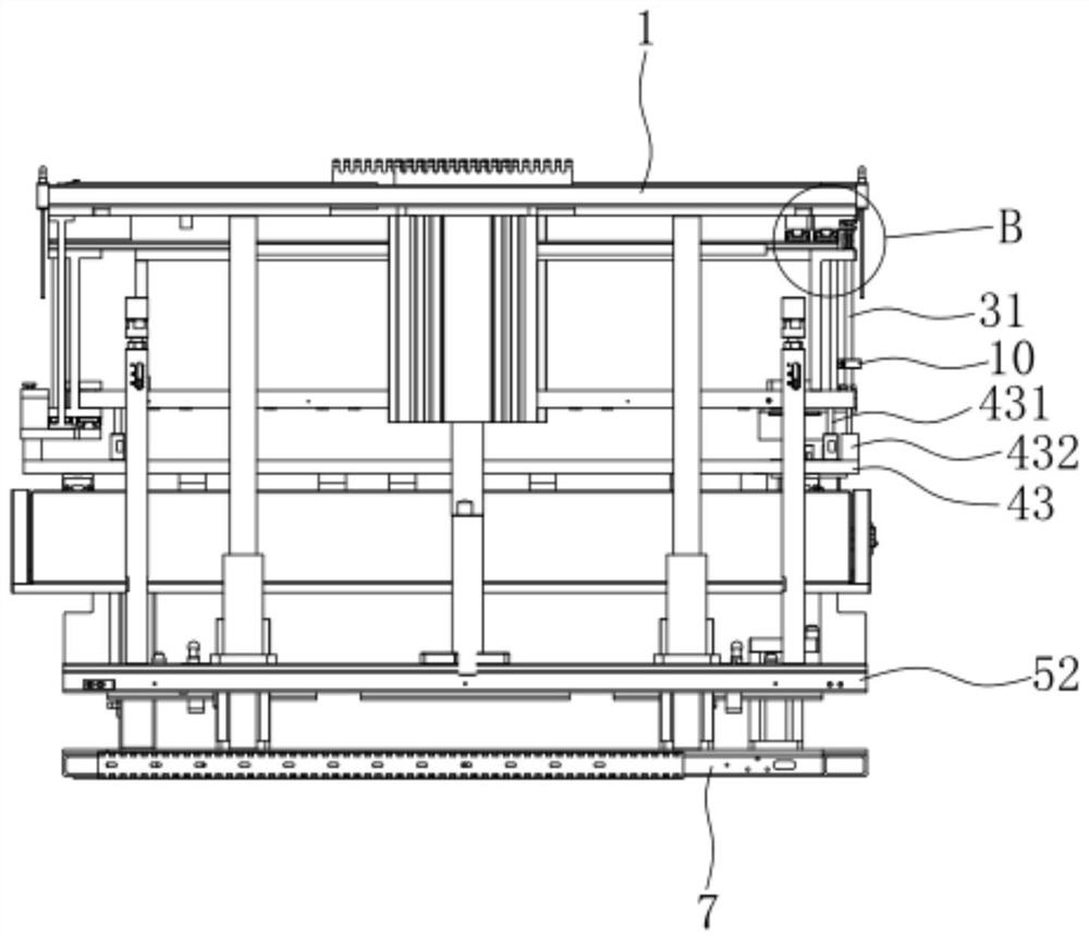 A rapid adjustment mechanism for the distance between a probe module and a formed needle bed