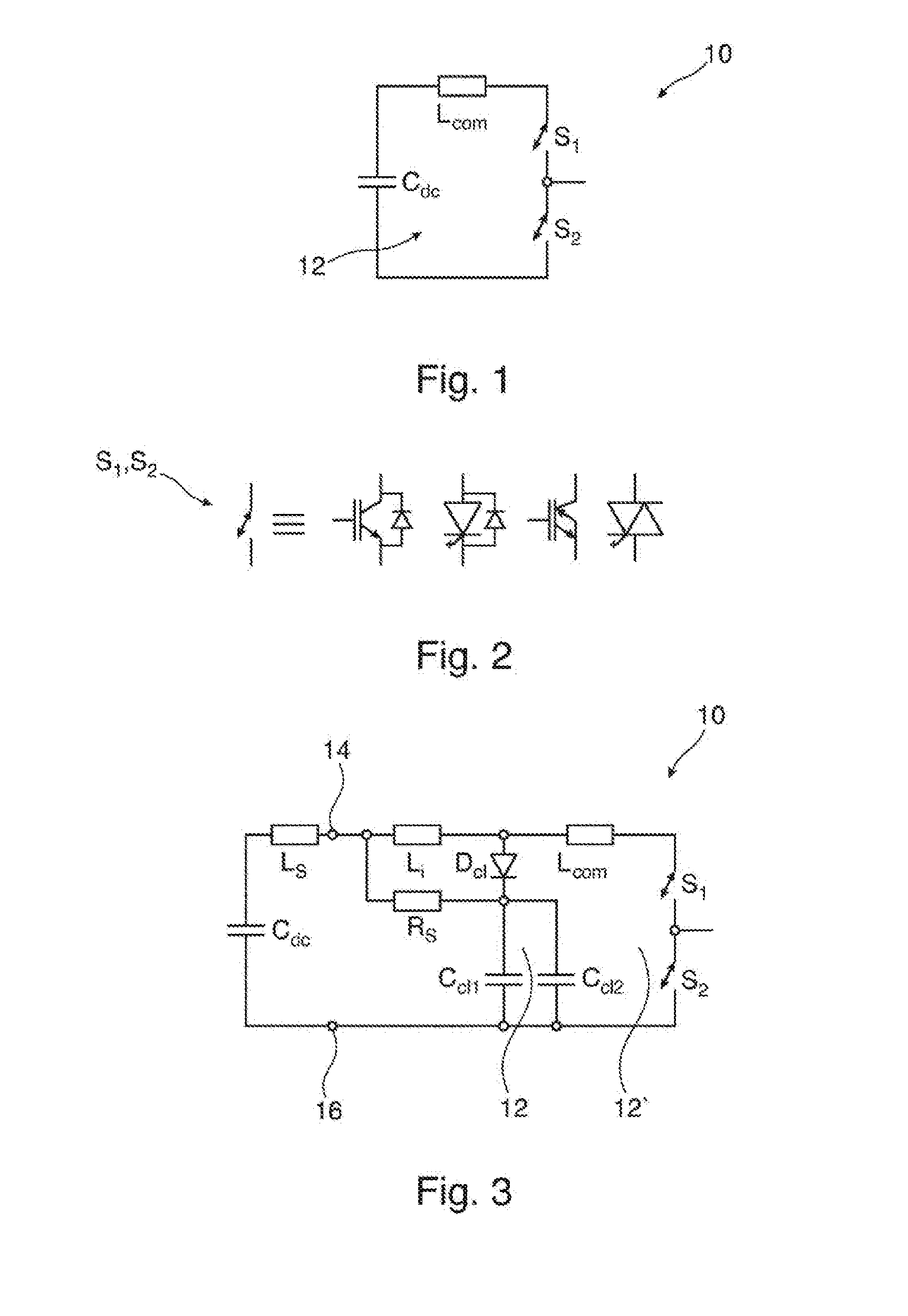 Semiconductor stack for converter with snubber capacitors