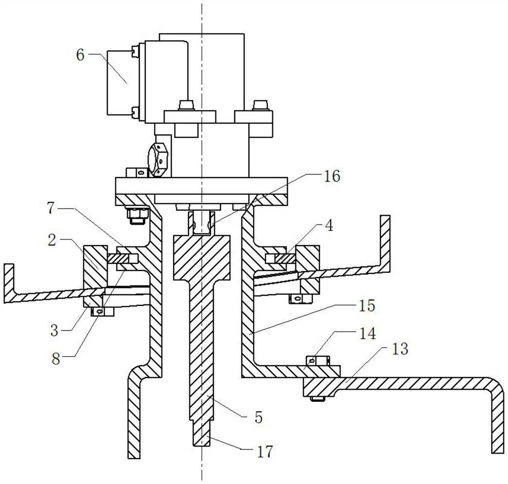 Adjustable guide vane angle measuring mechanism for compensating deformation difference of double-layer casing