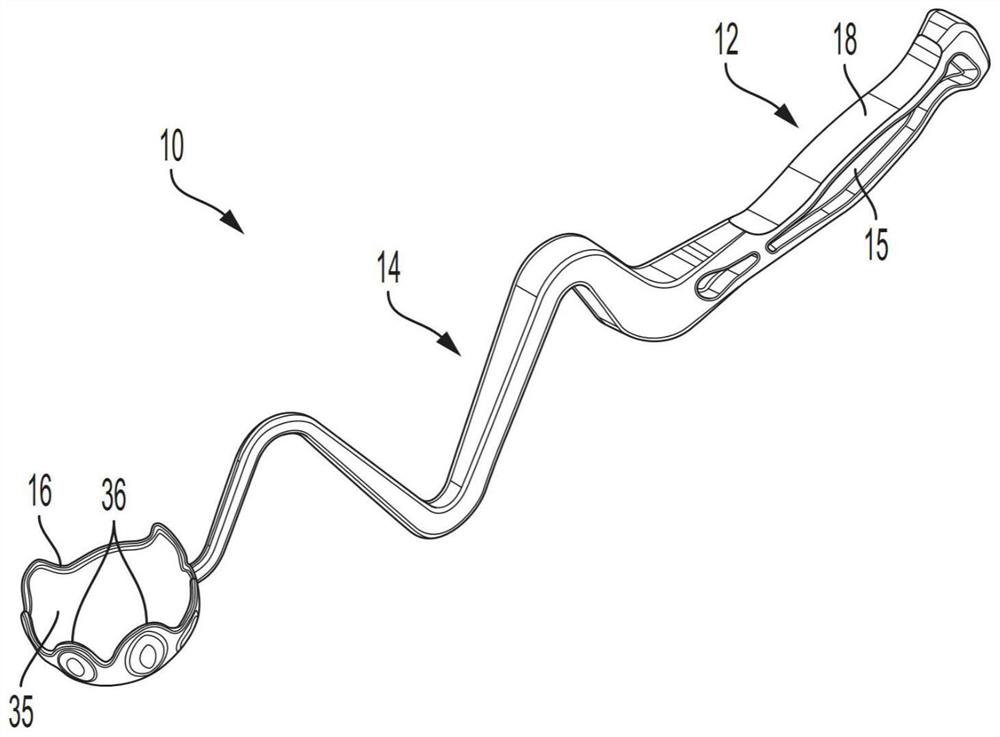 Ball throwing device