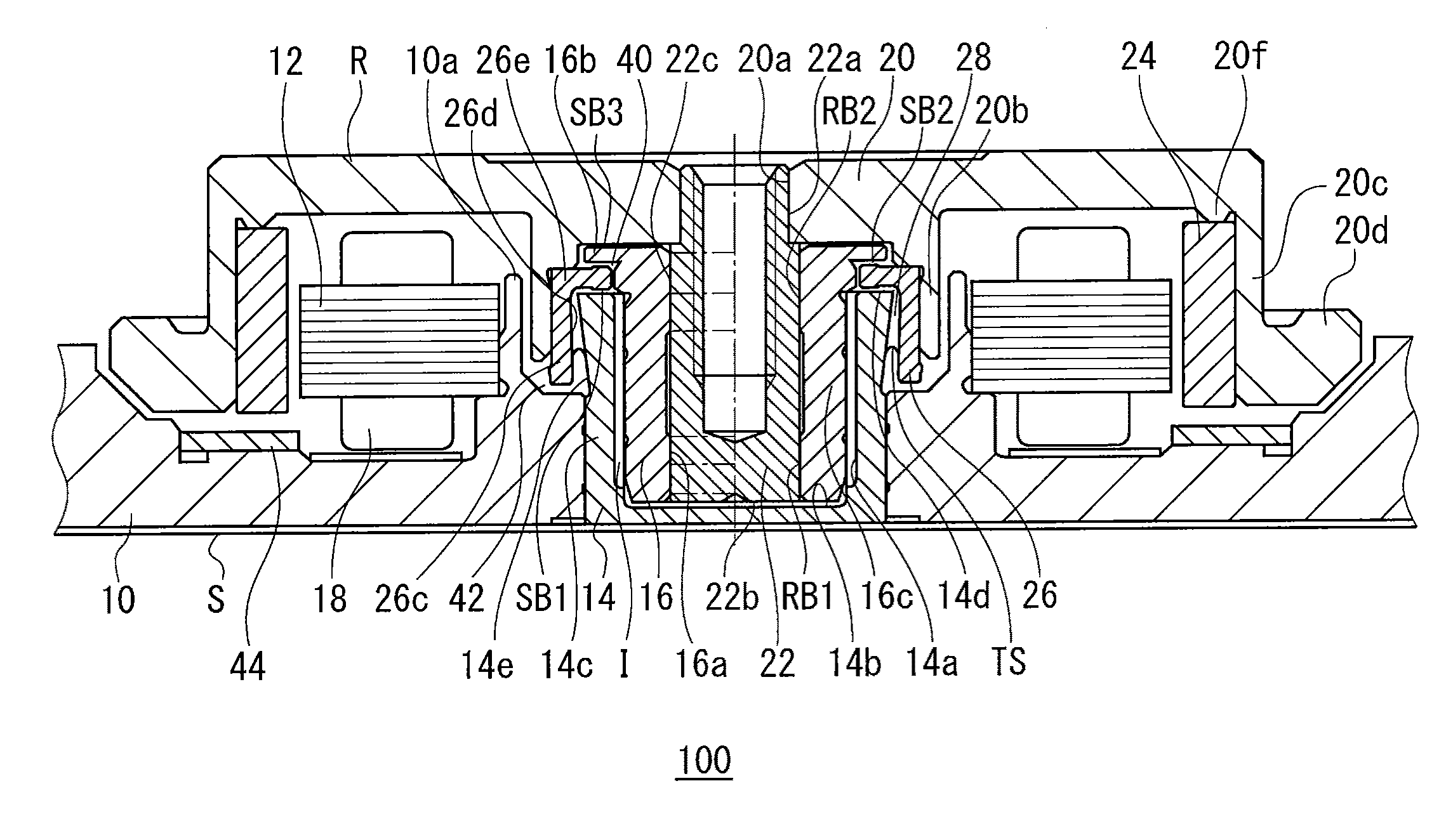 Disk drive device improved in Anti-vibration characteristic