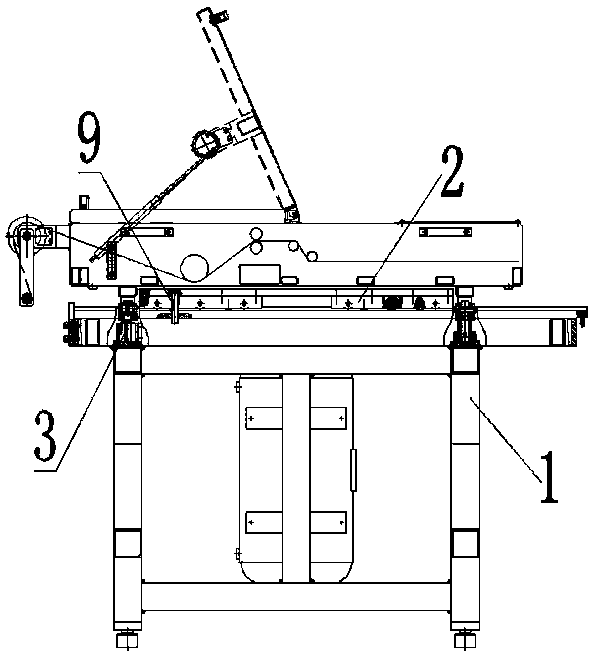 Mold replacing device of fuel tank assembly